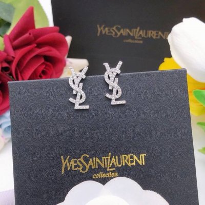 编号Yed0066 Yvessaintlauren*最新款银色迷你耳钉 一致Zp黄铜材质