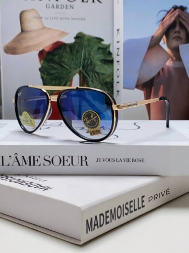rayban 雷朋 Rb4414 新款时尚框 炫彩潮款太阳镜，男女通用。Size：68-14-135