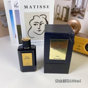 150 66109#黄金顶峰100Ml 普拉达幻影- prada Mirages Soleil Au Zenith, 2017 品牌：普拉达 属性：中性香 香调