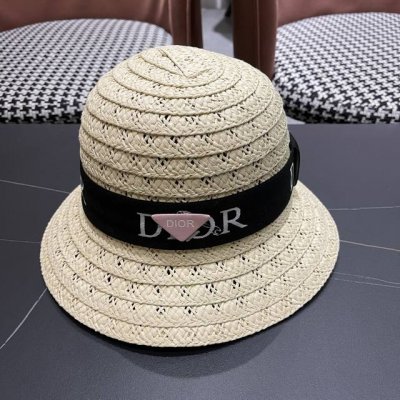 Dior迪奥 新款大牌织带镂空草帽，出街必备超好搭配，赶紧入手！