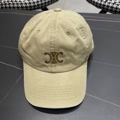 celine赛琳 春夏款新款简约棒球帽，新款出货，大牌款超好搭配，赶紧入手！
