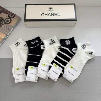 配包装 一盒5双 chanel 香奈儿 新款高端袜子 爆款字母专柜同步船袜 袜子 大牌出街 潮人必备超好搭