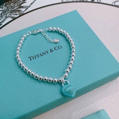 蒂芙尼 Tiffny&Co. 专柜精工银版本手链 明星同款 复古做旧风 原版复刻 纯手工打造 ～正品开模潮流时尚必备 男女均可佩戴 情侣款同款 摇滚朋克银风格