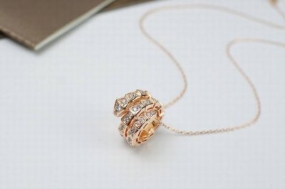 Bvlgari宝格丽双圈满钻蛇形项链魅力之作 细腻妖娆的线条设计太高级啦做工精细 创新设计曼妙曲线霸气的蛇形更显女人味p