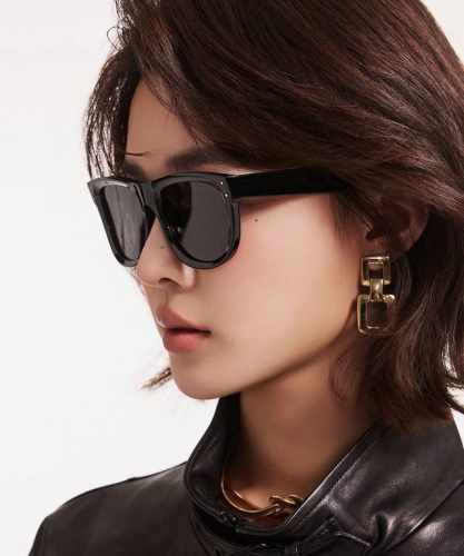 Gucci 2025开春新款 潮流爆款 时尚方框偏光太阳镜 高品质 佩戴舒适 网红潮款墨镜 型号：G9108