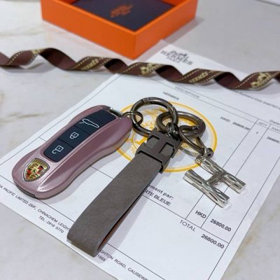 新款Hermes爱马仕钥匙扣钥匙扣加厚版 铂金版 高级精工版 众多网红同款 爱马仕挂饰钥匙扣太考验师傅的手艺了 要确保每个细节都到位不简单 高端定制 男女同款