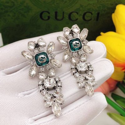 编号Ged0083 gucci 古驰耳钉 Gg耳钉 做旧复古风格 带Logo 无耳洞福利款 耳夹