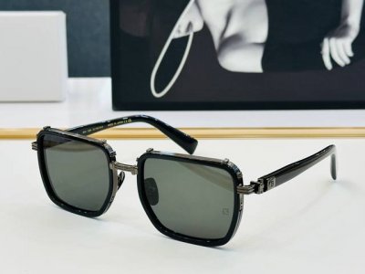 Balmain巴尔曼男女款太阳镜 Bpx-122 内镀蓝膜 Size 56口21-140 标志独特 Xl高品质
