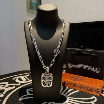 批 抖音 快手 Ins 小红书 直播热门 ，新款 专柜品质 Chrome Hearts克罗心十字架项链 ，满钻三十十字架吊坠，凹凸造型不同的花纹设计风格 呈现出