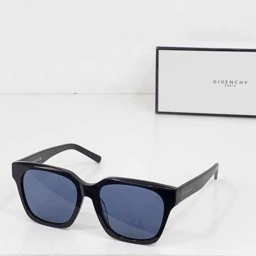 p140 Givench* model：Gv40024U size：56口18-145