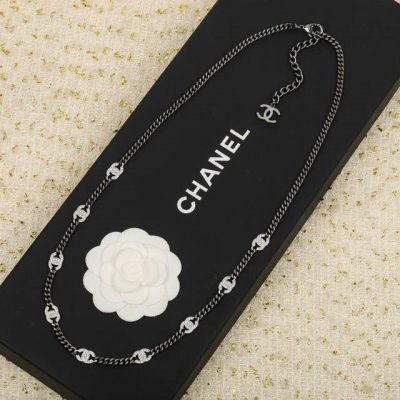 205009 我们出品 Zp13130，量大咨询客Fu 必入爆款腰链！ Ch Nel手工坊Choker城堡系列 非常重工，我们一致致Zp，黄铜材质，每个字母的棱