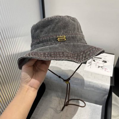80￥ 巴黎世家牛仔渔夫帽，头围57Cm