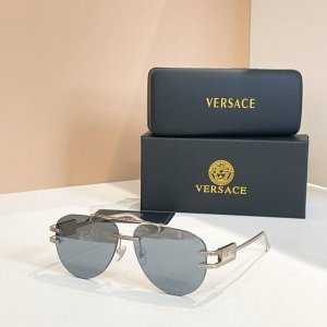 versacemodel:Ve6798 Size:65口17-145