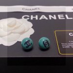 Chanel 小香风网红 同款 最高代购级别耳环耳钉 原版黄铜 925纯银 针 顶级原单品质 最高代购级别网红小公举时尚人士必须拥有