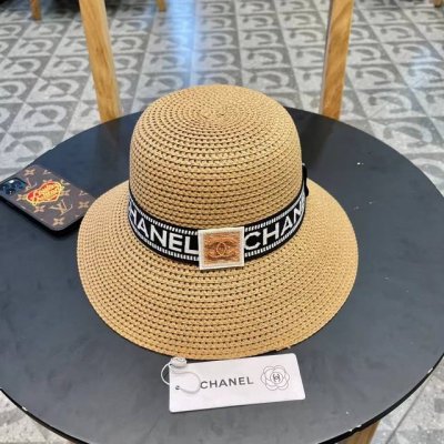 Chanel香奈儿 新款草帽 高密度制作 一顶超级有品位的草帽了~出街首选 帽型超美腻颜色妥妥 轻便携带 小仙女人手必备 头围57Cm