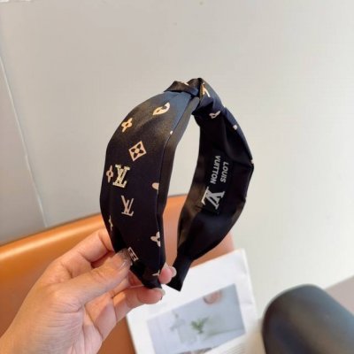 配包装 Lv 路易威登 火爆新款宽版发箍，时尚头箍，专柜最最新款来袭时尚百搭，女神必入 ！