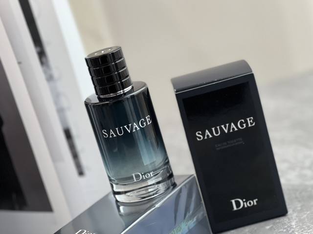 110原单品质 人送绰号：渣男香海关货！一瓶一码，扫码验货！100Ml Dior迪奥旷野男士淡香水 据说是最好闻的男香之一！帅你一脸的德普男神自用款香水 迪奥S