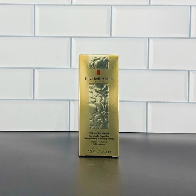 一比一 120 可配中文标伊丽莎白雅顿金胶60粒新版28Ml！功效：清爽型。