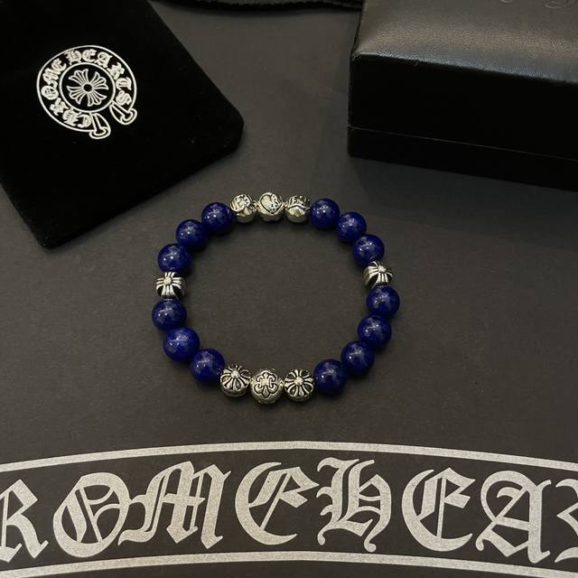 180 新款 专柜品质 Chrome Hearts克罗心 经典复古蓝紫猫眼石*多元素手链 凹凸造型不同的花纹设计风格呈现出与众不同 十字架童军花是克罗心的标志