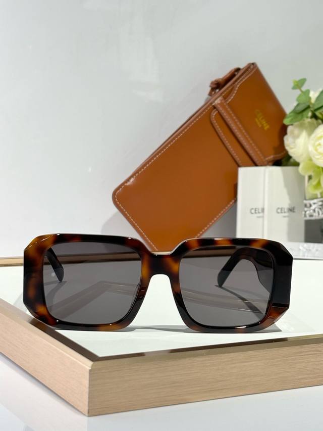 P180Celine Mod：Cl40275U Size：55-20-145