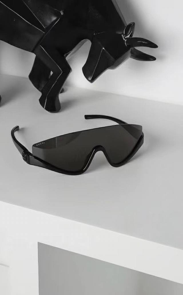 P190 Guccimodel：Gg1650Ssize:99口1-110高版本～～