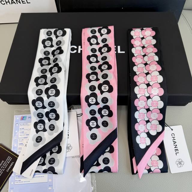 P70专柜同款！香奈儿束发带 飘带款！可当小围巾，绑头发，绑手袋，绑在手腕装饰！多功能随便你搭配！双面斜纹真丝！规格6*120！