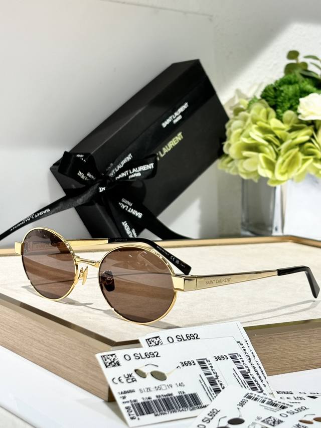 P190 认准品质 首批原版开发 Saint Lauren* Model：Sl692 Size：55口19-145