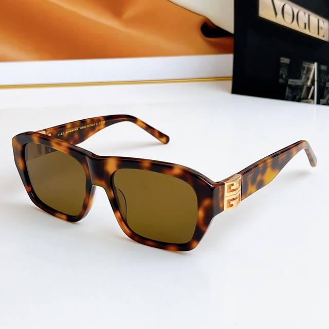 P180 Givench* Model：Gv40036U Size：56口17-135