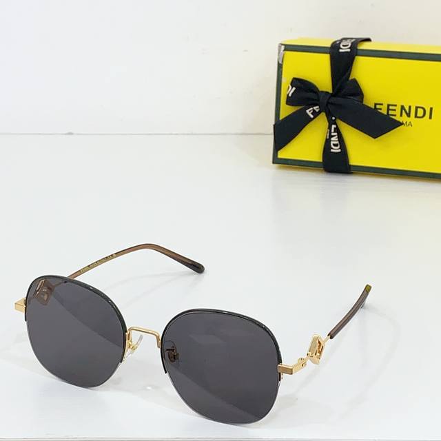 P180Fendi Mod：Fd8136 Size：55口19-145 1302150