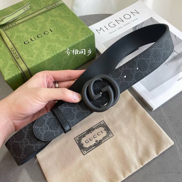 Gucci 专柜新版横标 编码411924 Kgdhn 9643 双面进口原厂防水Pvc材质 比牛皮还耐用 宽度4.0Cm 烤漆工艺双G带扣 顶级 P210 原