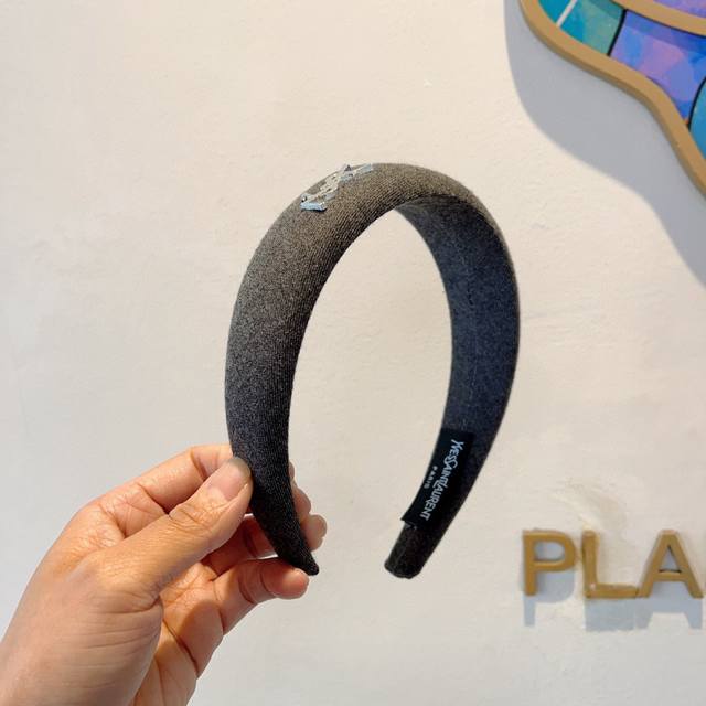 配包装 P60 圣罗兰 新款韩国海绵发箍，原单头箍简约百搭，潮女必备品，超级的高大上！