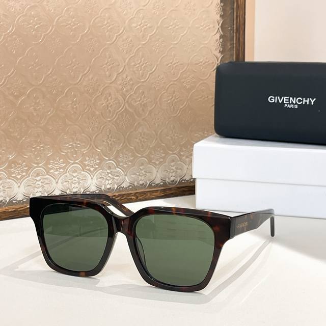 P140 Givench*Model：Gv40024U Size：56口18-145
