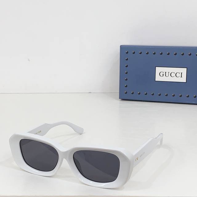 P140 Gucc* Model:Gg1531S Size:54口17-145