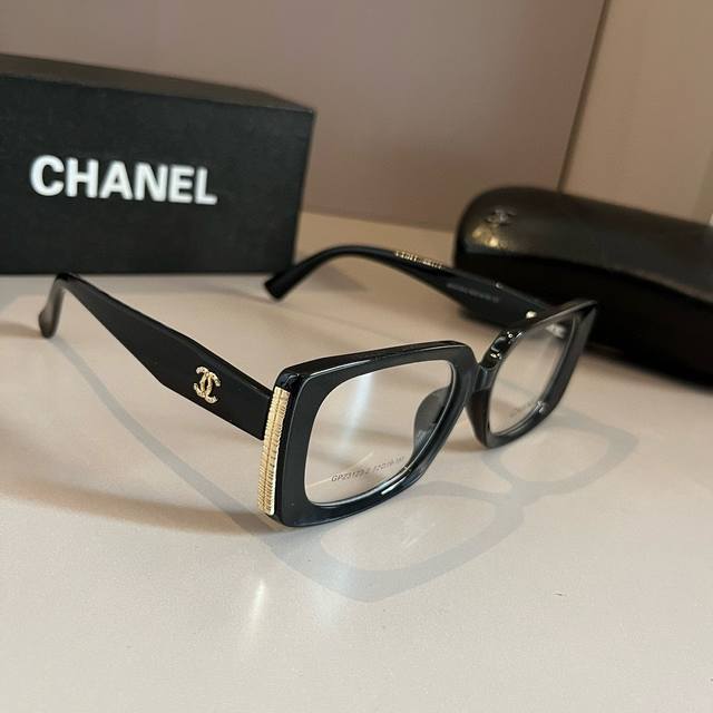 90￥P 光学镜 Chanel官方早春新款，众多明星同款香奈儿新款大框墨镜 ，宝丽来超清太阳镜