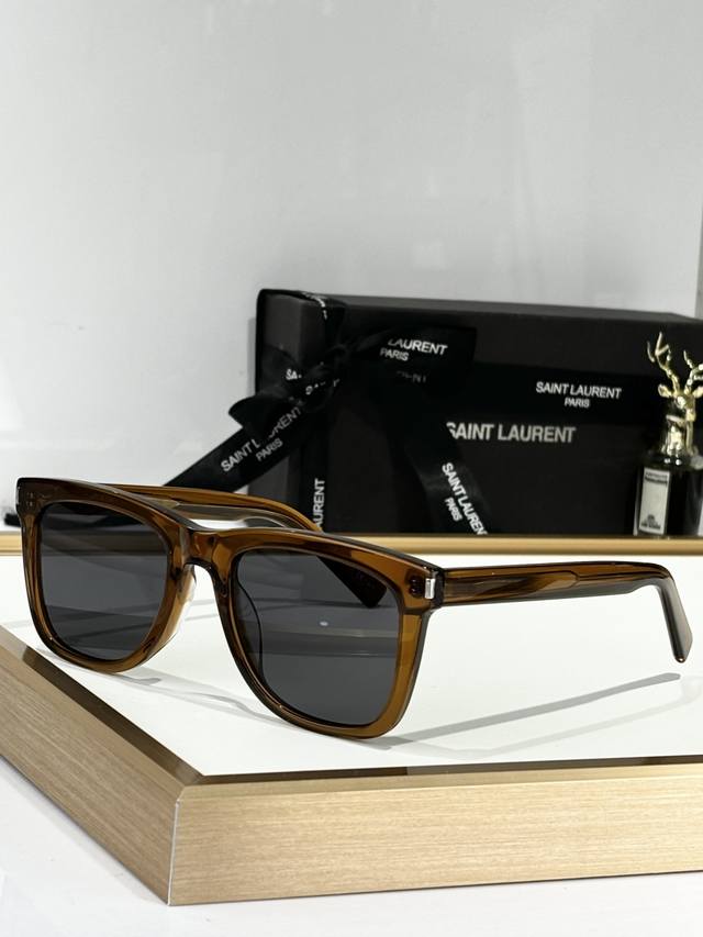 P180 Saint Laure* Model：Sl 712 Size：52口19-140