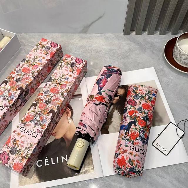P70 Louvuitton 路易威登 夏季新款 全自动折叠晴雨伞 黑色涂层防晒有效阻隔紫外线99%，Upf 50 所以能起到伞下体感降温的效果！ 有效隔热，高