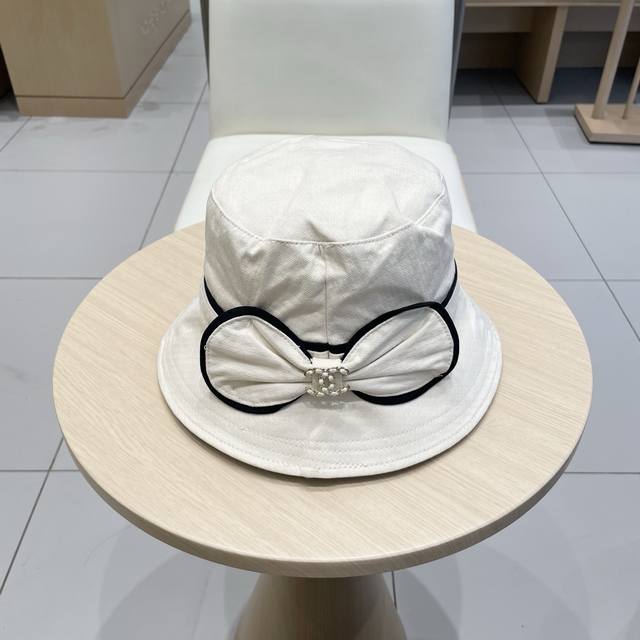 P70 Chanel香奈儿蝴蝶结渔夫帽子女夏天时尚百搭遮阳帽显脸小可折叠盆帽出游太阳帽