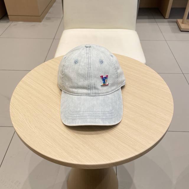 P80 路易威登棒球帽 Louisvuitton新款Lv棒球帽，重工打造高端大气，百搭款男女通用！跑量！
