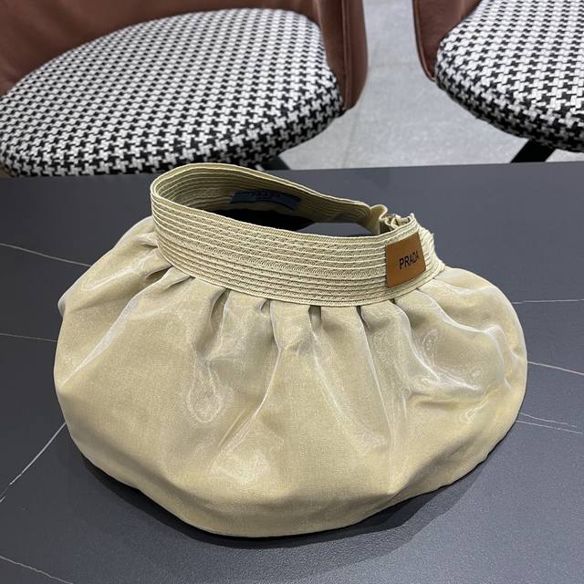 P70 Prada普拉达夏季新款大檐空顶帽子女出游度假海 边可折叠遮阳帽防紫外线太阳帽