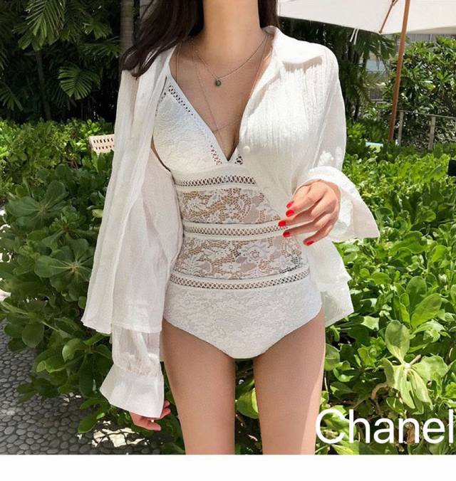 100 Chanel最新款镂空网纱连体泳衣 旅游拍照打卡必备单品 超级出片 搭配裤裙纱裙 超美 数量有限 姐妹们冲冲冲 码数：Sml Xl