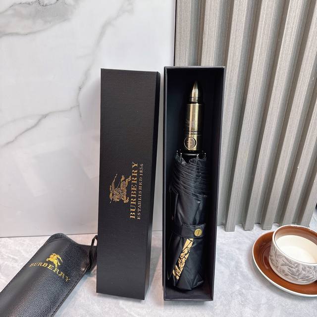 P80 Burberry 巴宝莉 子弹手柄 夏季新款 全自动折叠晴雨伞 黑色涂层防晒有效阻隔紫外线99%，Upf 50 所以能起到伞下体感降温的效果！ 有效隔热
