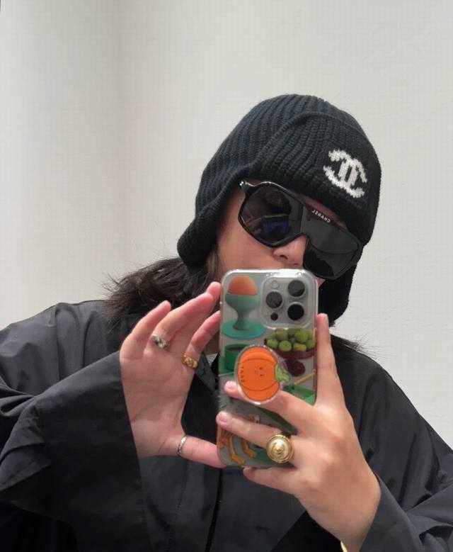 P100 Chanel香奈儿 2025新款小香墨镜熊猫滑雪镜黑白防风太阳镜大框连体镜片护目镜女遮阳