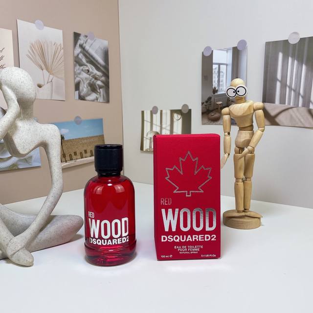 高品质/160 d二次方红木/红色心动淡香水100Ml dsquared2的Red Wood是在2019年推出的。 瓶盖带吸铁石，特别有质感，可以自己吸上去，很