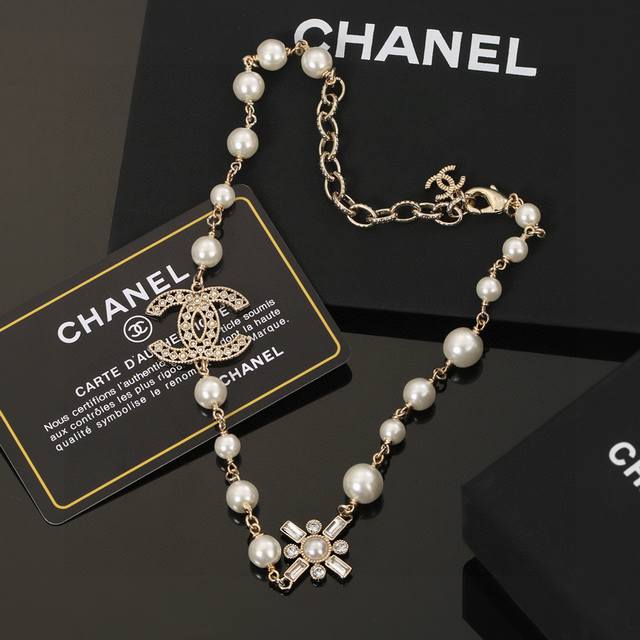 p70 最新款Chanel 香奈儿双C珍珠项链 非常好看， 精致大方，好不好品质说话，全部都实拍，图片全程无Ps，不弄虚作假，我家的香奈儿拿过的都知道品质的！零