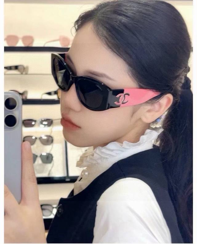 p120 Chanel 高版本 model： 5524 size：53-19-140 官网原版1:1拼色