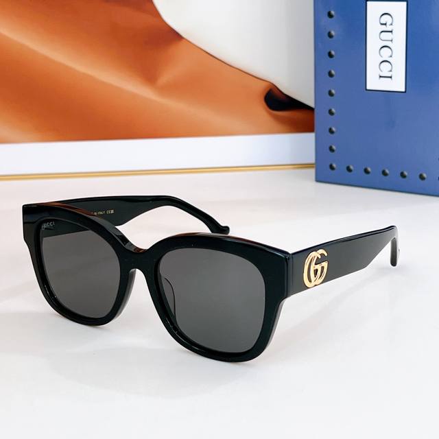 p180 Gucc* model：Gg1550Sk size：54口18-150