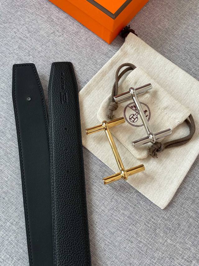 特P180 爱马仕〖Hermes〗男士腰带 带身采用进口牛皮荔枝纹 搭配经典扣 宽度3.8Cm 细节请看图