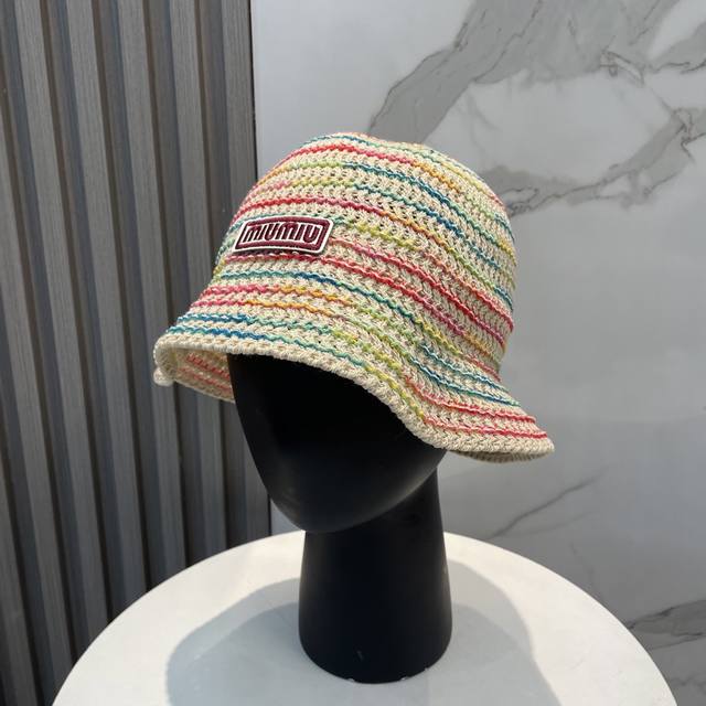 p60 miumiu缪缪 新款彩条针织盆帽，高密度制作，一顶超级有品位的针织帽了~出街首选！帽型超美腻颜色妥妥，轻便携带！小仙女人手必备 头围57Cm