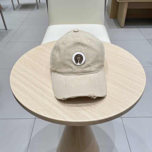 p70 克罗心新款牛仔棒球帽 鸭舌帽，戏水牛仔帽，头围57Cm