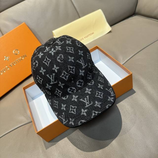 批80 配盒子布袋，Lv路易威登新款原单棒球帽，Lv牛仔提花，专柜1:1开模订制，原版帆布面料+头层牛皮，轻盈透气！质量超赞，基础头围56，贴片可调节。